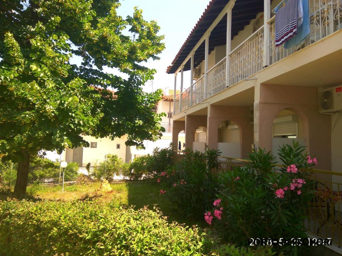 Porto Studios Pefkohori Exterior photo